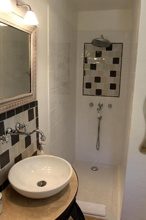 A Travers Champs Puyvert Chambre photo