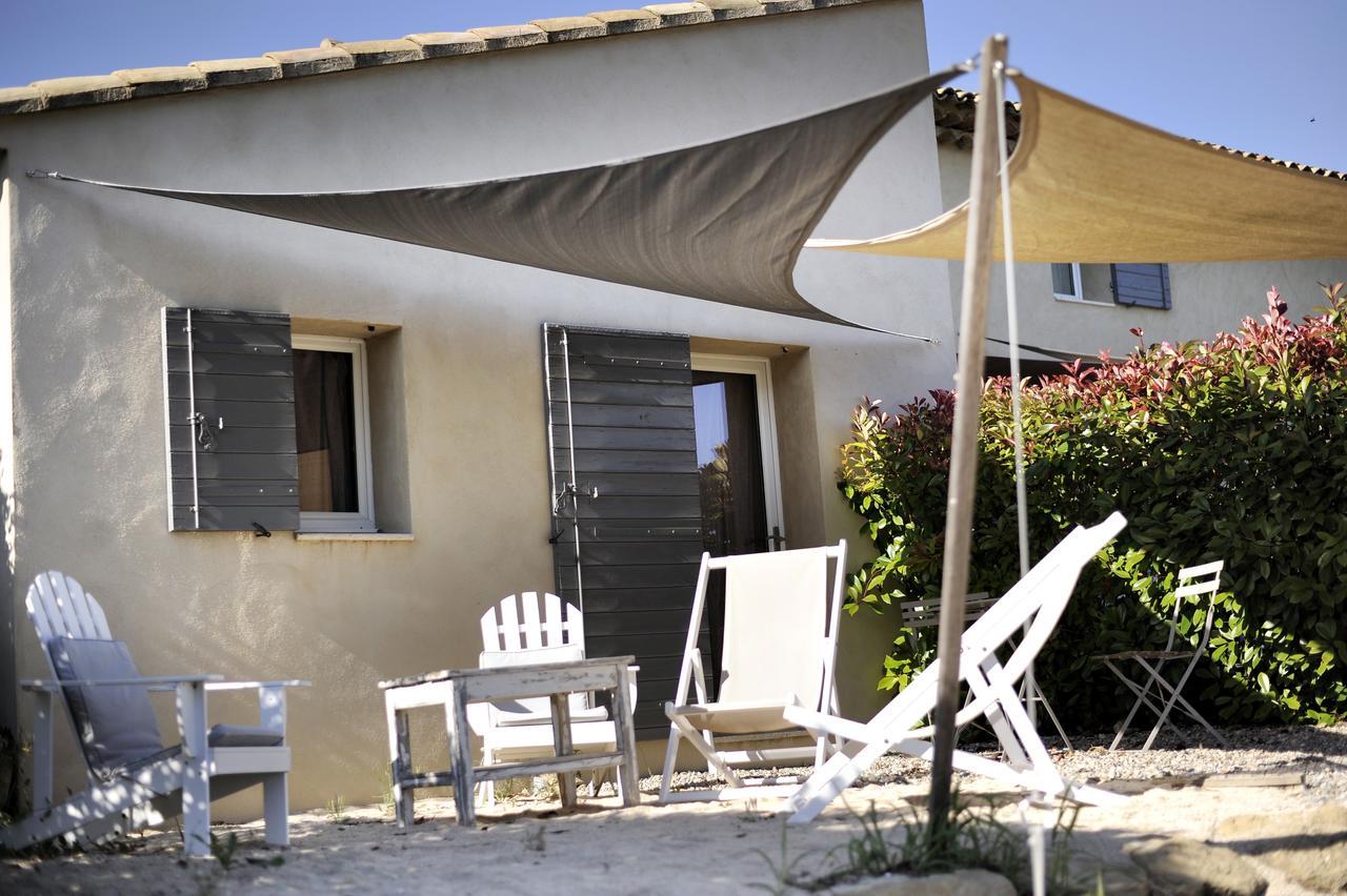 A Travers Champs Puyvert Extérieur photo